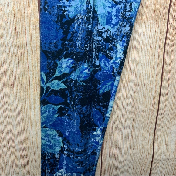 Soft Surroundings S Stretchy Comfy Blue Leggings Workout Gym Yoga - Picture 3 of 7